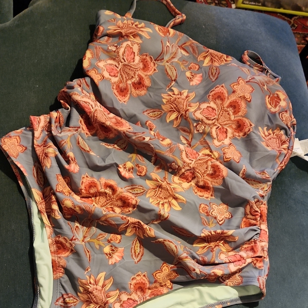 Floral Swimsuit Top